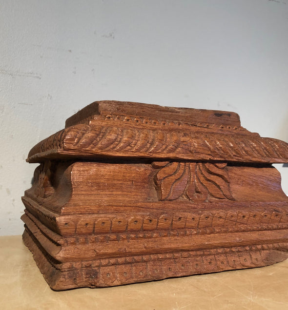 Vintage Carved Wood Architectural Salvage Base From India Perfect As Candle Stand Plant Stand Bookshelf Decor Garden Art 50 - 100+ Years Old