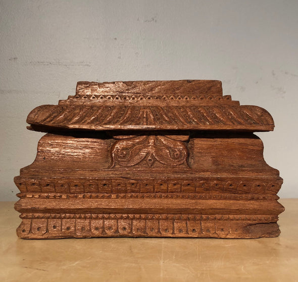 Vintage Carved Wood Architectural Salvage Base From India Perfect As Candle Stand Plant Stand Bookshelf Decor Garden Art 50 - 100+ Years Old